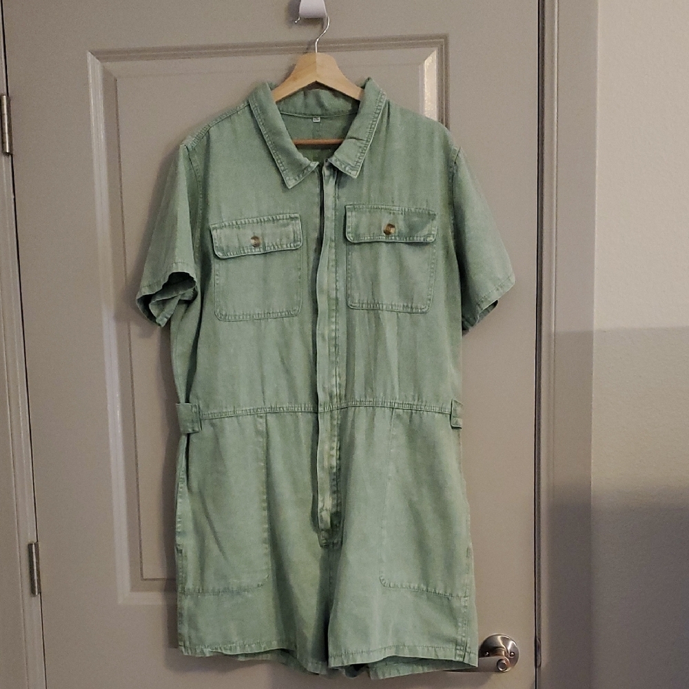 Green Short Sleeve Jumpsuit